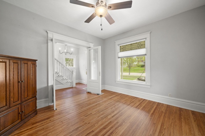 1221 Lincoln, FREEPORT, Illinois 61032, 3 Bedrooms Bedrooms, ,1 BathroomBathrooms,House,For Sale,Lincoln,202602313