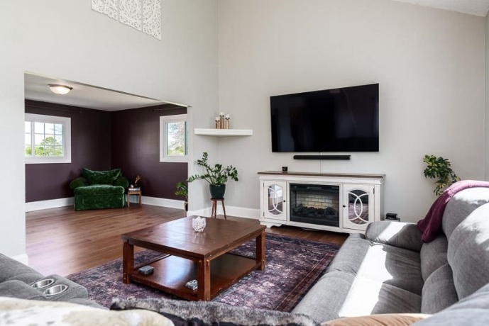 12561 Greensview, ROSCOE, Illinois 61073, 4 Bedrooms Bedrooms, ,2 BathroomsBathrooms,House,For Sale,Greensview,202602314