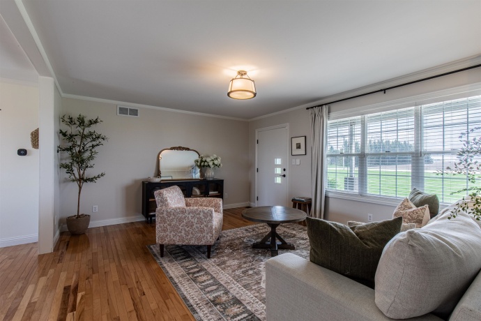 4322 US RT 34, MENDOTA, Illinois 61342, 3 Bedrooms Bedrooms, ,3 BathroomsBathrooms,House,For Sale,US RT 34,202602317