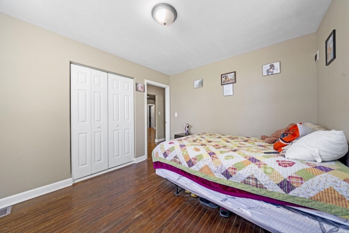 345 Memorial, ROCKFORD, Illinois 61102, 5 Bedrooms Bedrooms, ,3 BathroomsBathrooms,House,For Sale,Memorial,202602318