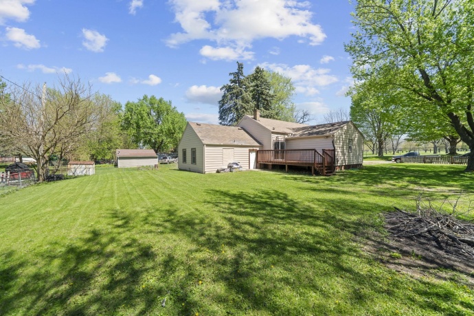 345 Memorial, ROCKFORD, Illinois 61102, 5 Bedrooms Bedrooms, ,3 BathroomsBathrooms,House,For Sale,Memorial,202602318