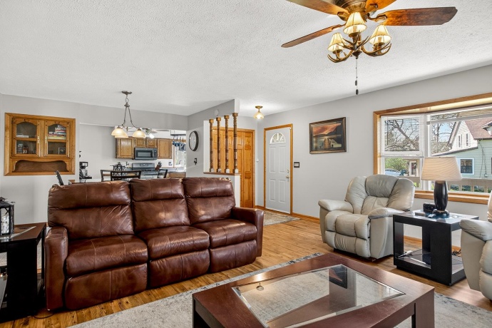 4235 Oaklane, ROCKFORD, Illinois 61109, 2 Bedrooms Bedrooms, ,2 BathroomsBathrooms,House,For Sale,Oaklane,202602319