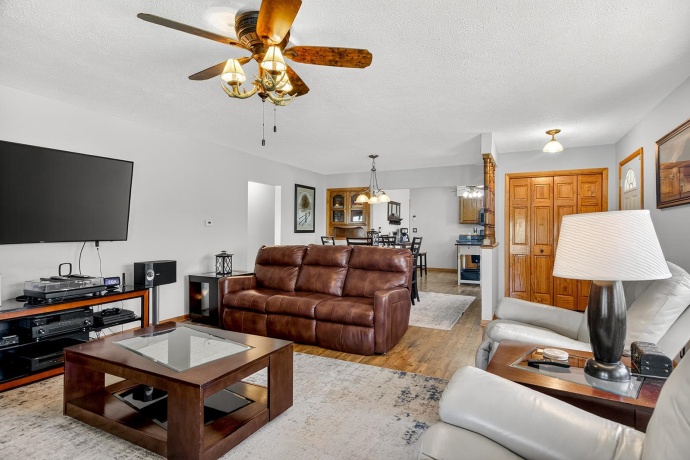 4235 Oaklane, ROCKFORD, Illinois 61109, 2 Bedrooms Bedrooms, ,2 BathroomsBathrooms,House,For Sale,Oaklane,202602319