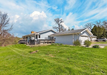 4235 Oaklane, ROCKFORD, Illinois 61109, 2 Bedrooms Bedrooms, ,2 BathroomsBathrooms,House,For Sale,Oaklane,202602319