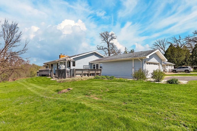 4235 Oaklane, ROCKFORD, Illinois 61109, 2 Bedrooms Bedrooms, ,2 BathroomsBathrooms,House,For Sale,Oaklane,202602319