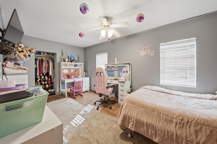 1108 Harvey, STERLING, Illinois 61081, 3 Bedrooms Bedrooms, ,1 BathroomBathrooms,House,For Sale,Harvey,202602321