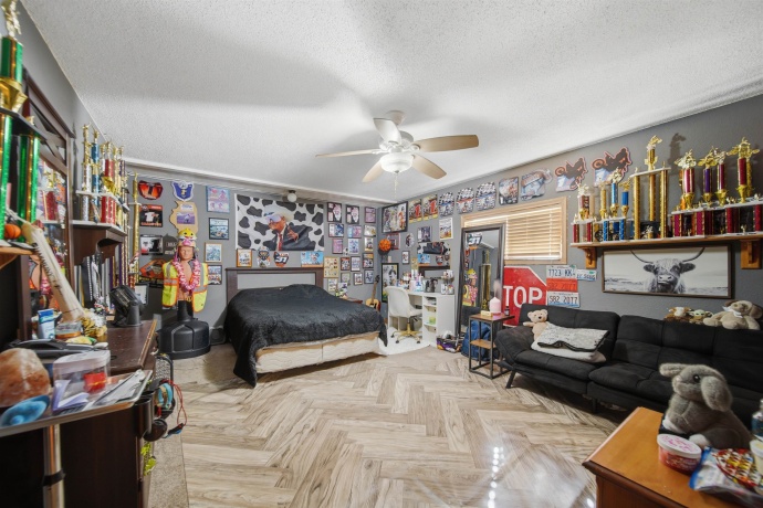 1108 Harvey, STERLING, Illinois 61081, 3 Bedrooms Bedrooms, ,1 BathroomBathrooms,House,For Sale,Harvey,202602321