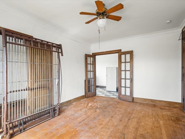 204 Sixth, ROCKFORD, Illinois 61104, ,5+ Units,For Sale,Sixth,202602323