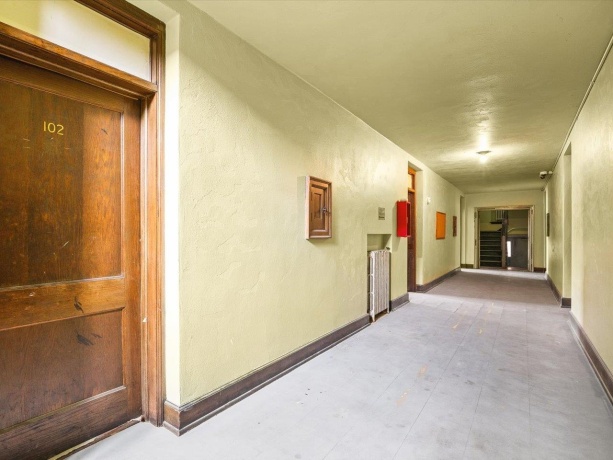 204 Sixth, ROCKFORD, Illinois 61104, ,5+ Units,For Sale,Sixth,202602323