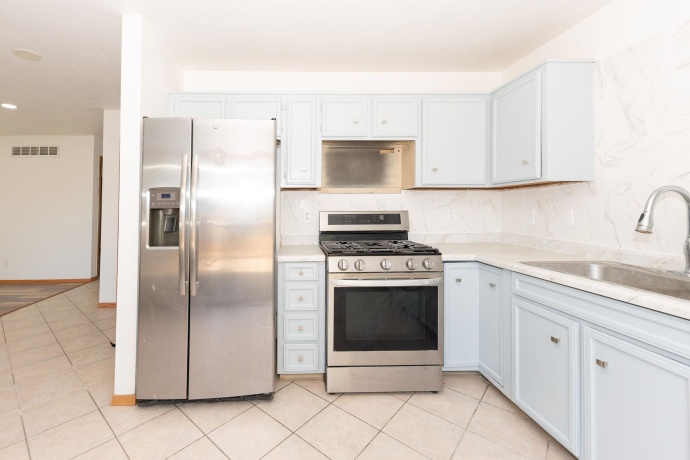 5696 Heidi, ROCKFORD, Illinois 61109, 4 Bedrooms Bedrooms, ,2 BathroomsBathrooms,House,For Sale,Heidi,202602325