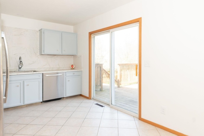 5696 Heidi, ROCKFORD, Illinois 61109, 4 Bedrooms Bedrooms, ,2 BathroomsBathrooms,House,For Sale,Heidi,202602325