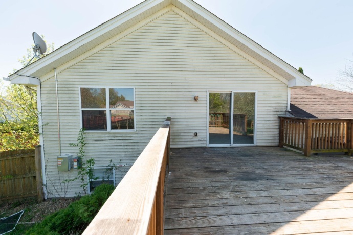 5696 Heidi, ROCKFORD, Illinois 61109, 4 Bedrooms Bedrooms, ,2 BathroomsBathrooms,House,For Sale,Heidi,202602325