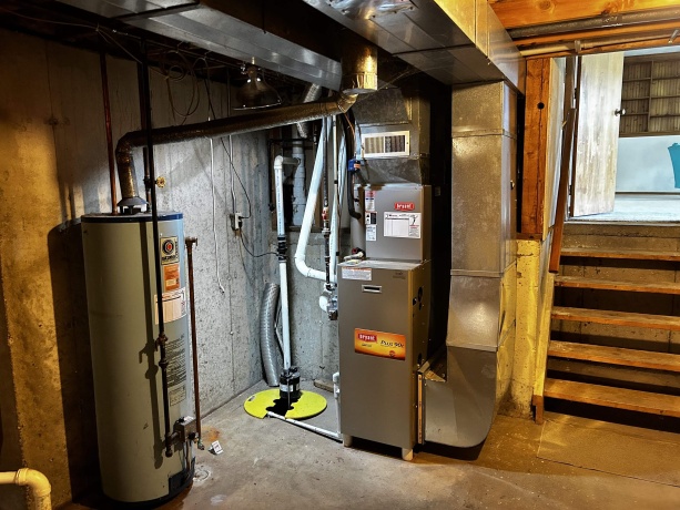 10072 IL RTE 72, FORRESTON, Illinois 61030, 3 Bedrooms Bedrooms, ,1 BathroomBathrooms,House,For Sale,IL RTE 72,202602163