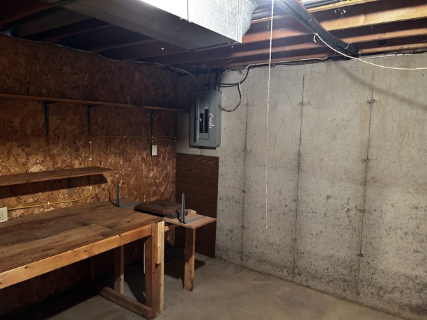 10072 IL RTE 72, FORRESTON, Illinois 61030, 3 Bedrooms Bedrooms, ,1 BathroomBathrooms,House,For Sale,IL RTE 72,202602163