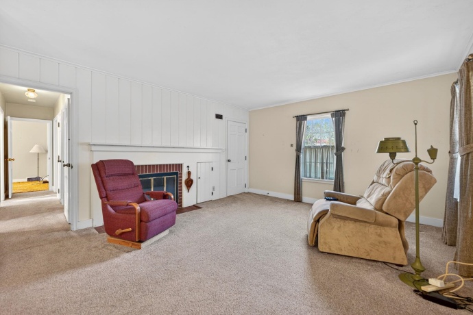 1620 Arden, ROCKFORD, Illinois 61107, 4 Bedrooms Bedrooms, ,2 BathroomsBathrooms,House,For Sale,Arden,202602327