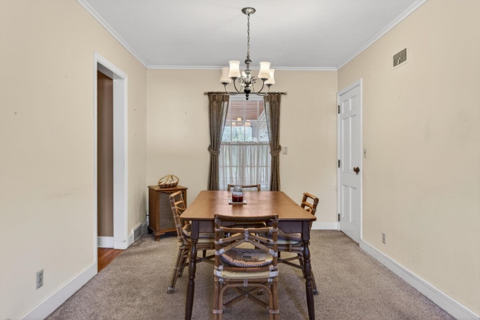 1620 Arden, ROCKFORD, Illinois 61107, 4 Bedrooms Bedrooms, ,2 BathroomsBathrooms,House,For Sale,Arden,202602327