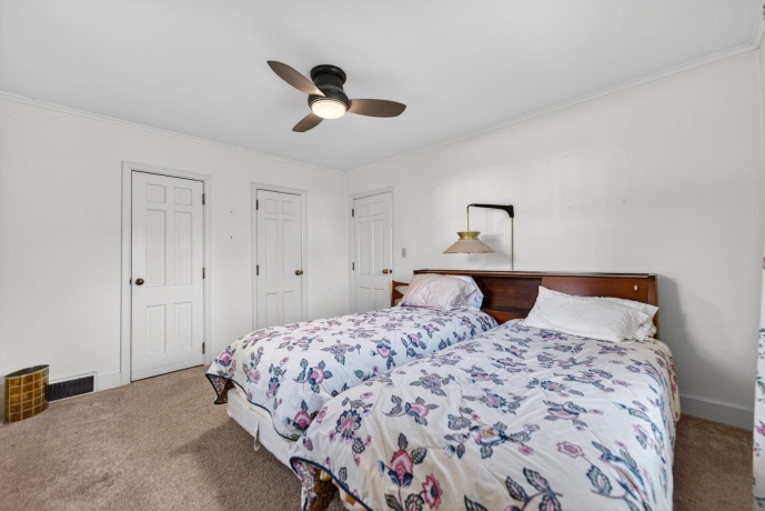 1620 Arden, ROCKFORD, Illinois 61107, 4 Bedrooms Bedrooms, ,2 BathroomsBathrooms,House,For Sale,Arden,202602327