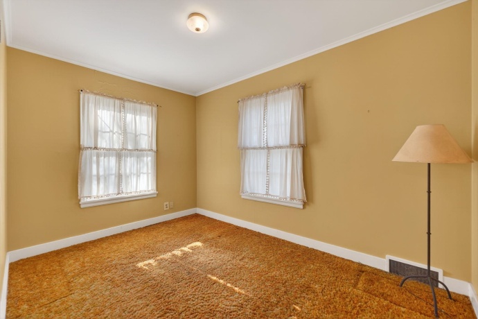 1620 Arden, ROCKFORD, Illinois 61107, 4 Bedrooms Bedrooms, ,2 BathroomsBathrooms,House,For Sale,Arden,202602327