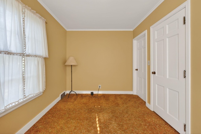 1620 Arden, ROCKFORD, Illinois 61107, 4 Bedrooms Bedrooms, ,2 BathroomsBathrooms,House,For Sale,Arden,202602327