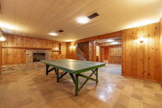 1620 Arden, ROCKFORD, Illinois 61107, 4 Bedrooms Bedrooms, ,2 BathroomsBathrooms,House,For Sale,Arden,202602327