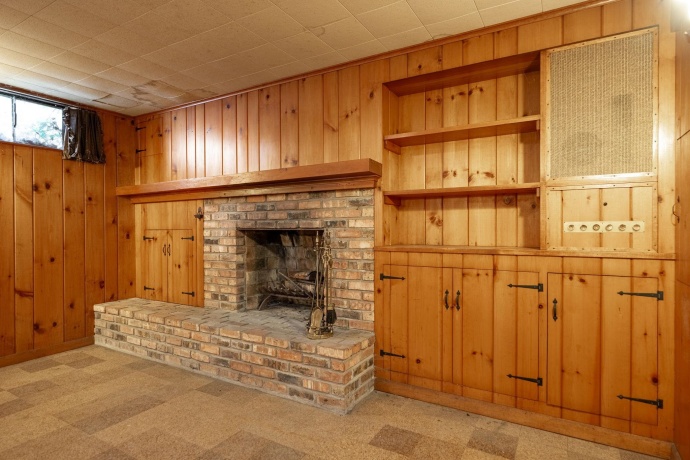 1620 Arden, ROCKFORD, Illinois 61107, 4 Bedrooms Bedrooms, ,2 BathroomsBathrooms,House,For Sale,Arden,202602327