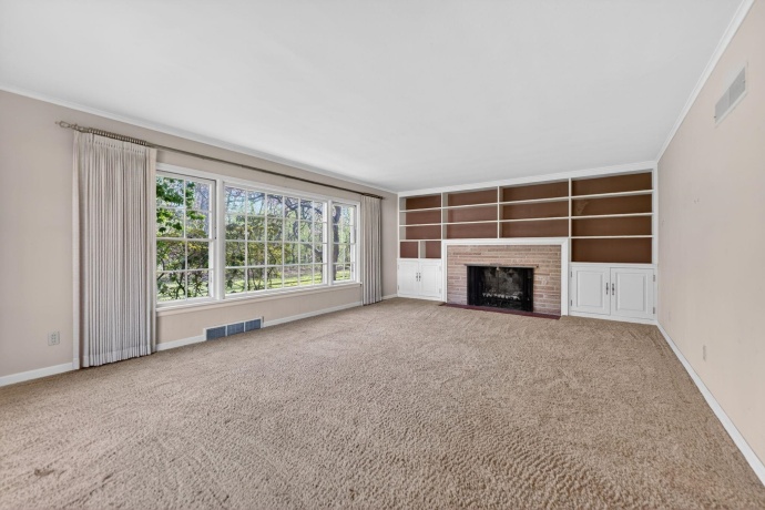 1620 Arden, ROCKFORD, Illinois 61107, 4 Bedrooms Bedrooms, ,2 BathroomsBathrooms,House,For Sale,Arden,202602327