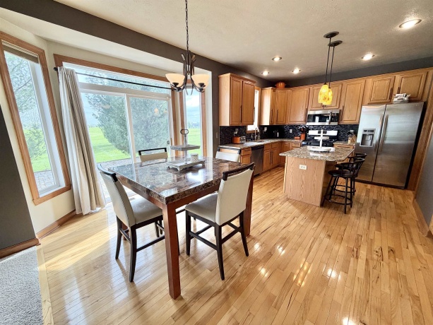 13437 Springhill, WINNEBAGO, Illinois 61088, 4 Bedrooms Bedrooms, ,3 BathroomsBathrooms,House,For Sale,Springhill,202602329