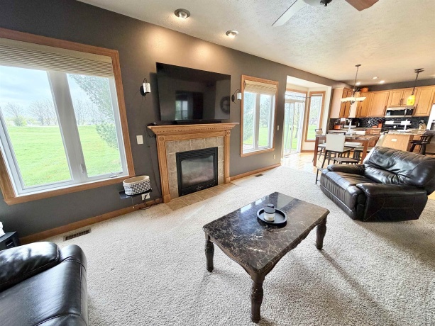 13437 Springhill, WINNEBAGO, Illinois 61088, 4 Bedrooms Bedrooms, ,3 BathroomsBathrooms,House,For Sale,Springhill,202602329