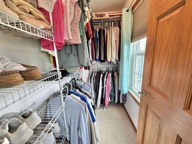 13437 Springhill, WINNEBAGO, Illinois 61088, 4 Bedrooms Bedrooms, ,3 BathroomsBathrooms,House,For Sale,Springhill,202602329