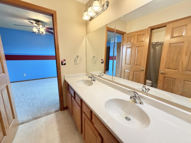 13437 Springhill, WINNEBAGO, Illinois 61088, 4 Bedrooms Bedrooms, ,3 BathroomsBathrooms,House,For Sale,Springhill,202602329