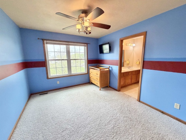 13437 Springhill, WINNEBAGO, Illinois 61088, 4 Bedrooms Bedrooms, ,3 BathroomsBathrooms,House,For Sale,Springhill,202602329