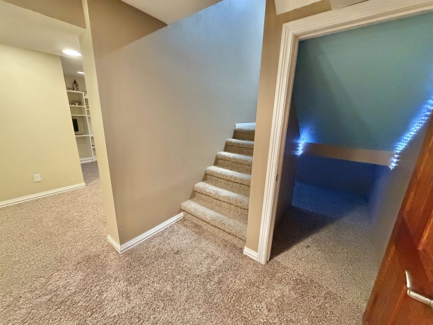 13437 Springhill, WINNEBAGO, Illinois 61088, 4 Bedrooms Bedrooms, ,3 BathroomsBathrooms,House,For Sale,Springhill,202602329