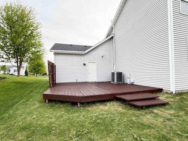 13437 Springhill, WINNEBAGO, Illinois 61088, 4 Bedrooms Bedrooms, ,3 BathroomsBathrooms,House,For Sale,Springhill,202602329