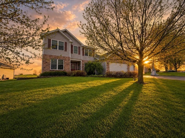 13437 Springhill, WINNEBAGO, Illinois 61088, 4 Bedrooms Bedrooms, ,3 BathroomsBathrooms,House,For Sale,Springhill,202602329