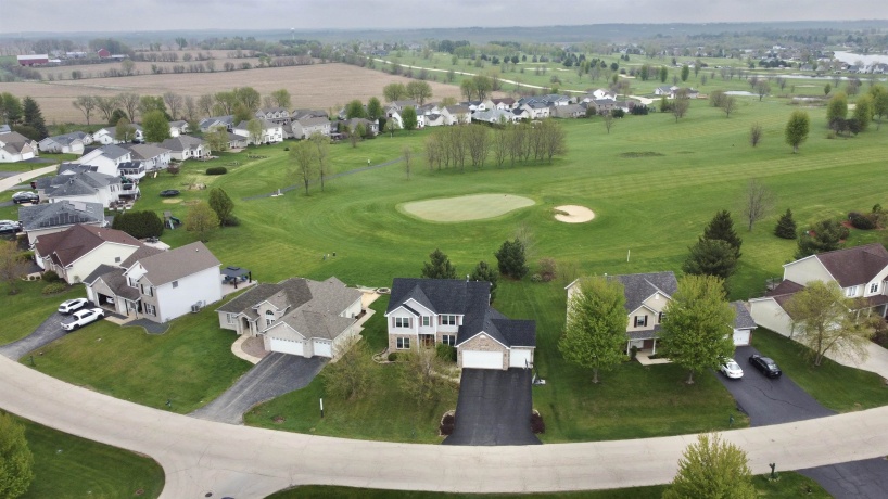 13437 Springhill, WINNEBAGO, Illinois 61088, 4 Bedrooms Bedrooms, ,3 BathroomsBathrooms,House,For Sale,Springhill,202602329