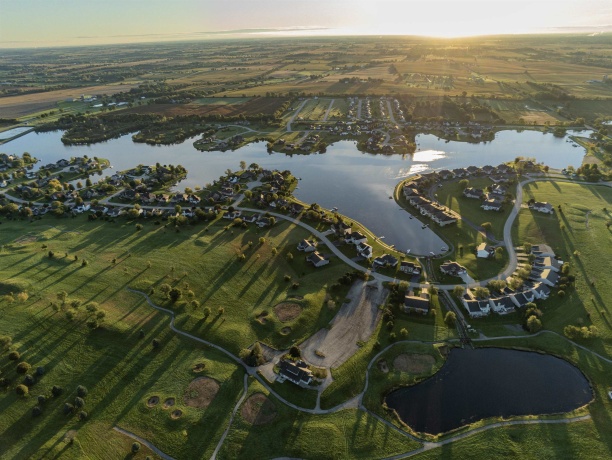 13437 Springhill, WINNEBAGO, Illinois 61088, 4 Bedrooms Bedrooms, ,3 BathroomsBathrooms,House,For Sale,Springhill,202602329