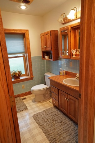 1473 Heine, FREEPORT, Illinois 61032, 3 Bedrooms Bedrooms, ,3 BathroomsBathrooms,House,For Sale,Heine,202602332