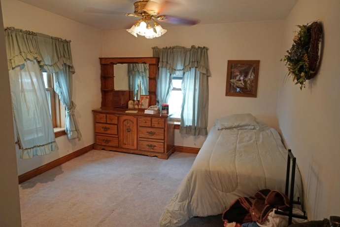 1473 Heine, FREEPORT, Illinois 61032, 3 Bedrooms Bedrooms, ,3 BathroomsBathrooms,House,For Sale,Heine,202602332