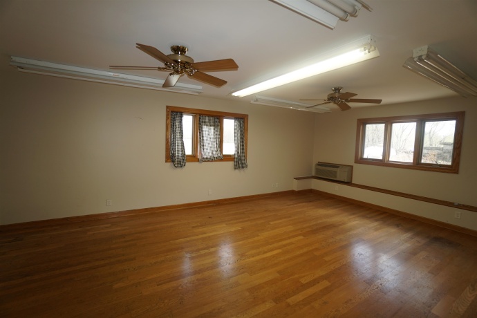 1473 Heine, FREEPORT, Illinois 61032, 3 Bedrooms Bedrooms, ,3 BathroomsBathrooms,House,For Sale,Heine,202602332