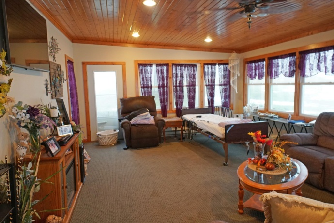 1473 Heine, FREEPORT, Illinois 61032, 3 Bedrooms Bedrooms, ,3 BathroomsBathrooms,House,For Sale,Heine,202602332