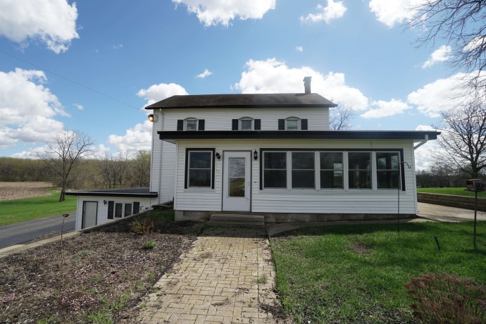 1473 Heine, FREEPORT, Illinois 61032, 3 Bedrooms Bedrooms, ,3 BathroomsBathrooms,House,For Sale,Heine,202602332