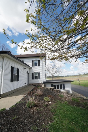 1473 Heine, FREEPORT, Illinois 61032, 3 Bedrooms Bedrooms, ,3 BathroomsBathrooms,House,For Sale,Heine,202602332