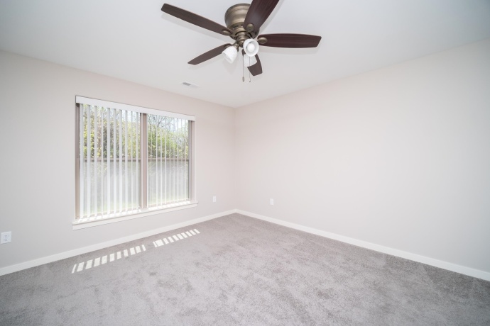 5785 Jackies, LOVES PARK, Illinois 61111, 3 Bedrooms Bedrooms, ,2 BathroomsBathrooms,Condominium,For Sale,Jackies,202602336