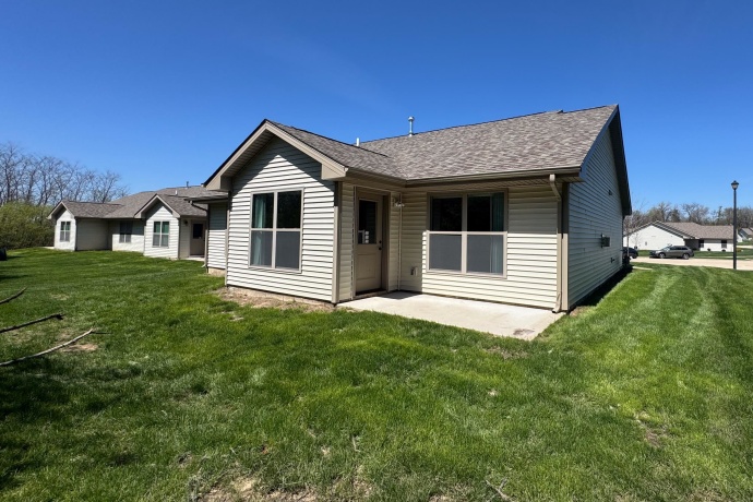 5785 Jackies, LOVES PARK, Illinois 61111, 3 Bedrooms Bedrooms, ,2 BathroomsBathrooms,Condominium,For Sale,Jackies,202602336