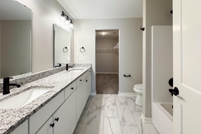 5785 Jackies, LOVES PARK, Illinois 61111, 3 Bedrooms Bedrooms, ,2 BathroomsBathrooms,Condominium,For Sale,Jackies,202602336