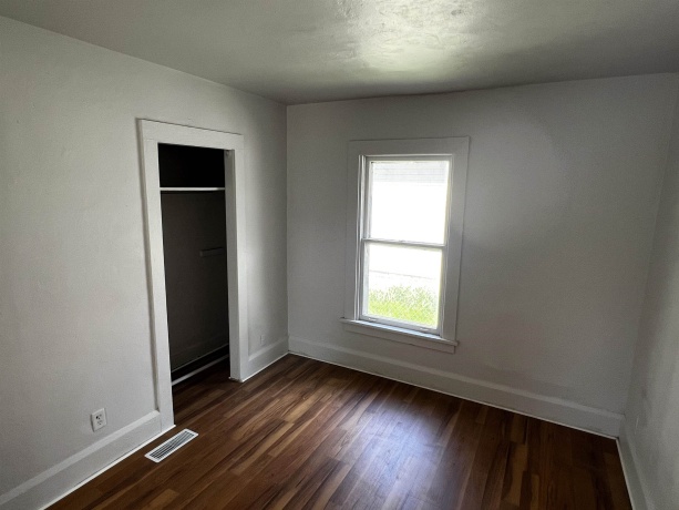 114 Horace, ROCKFORD, Illinois 61102, 3 Bedrooms Bedrooms, ,1 BathroomBathrooms,House,For Sale,Horace,202602340