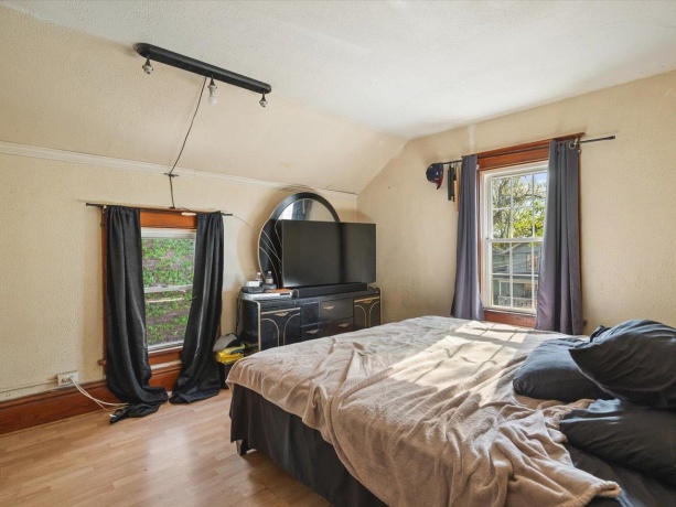 211 Adams, ROCKFORD, Illinois 61107, 3 Bedrooms Bedrooms, ,1 BathroomBathrooms,House,For Sale,Adams,202602341