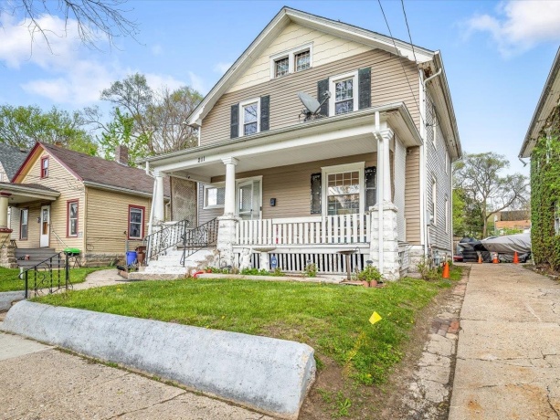 211 Adams, ROCKFORD, Illinois 61107, 3 Bedrooms Bedrooms, ,1 BathroomBathrooms,House,For Sale,Adams,202602341