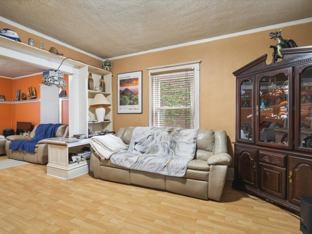 211 Adams, ROCKFORD, Illinois 61107, 3 Bedrooms Bedrooms, ,1 BathroomBathrooms,House,For Sale,Adams,202602341