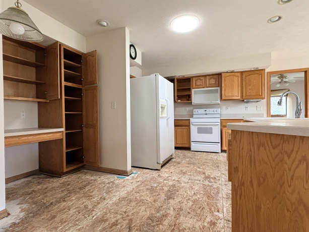 481 Marstonmoor, DAVIS, Illinois 61019, 3 Bedrooms Bedrooms, ,2 BathroomsBathrooms,House,For Sale,Marstonmoor,202602344